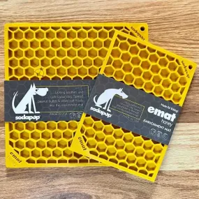 Honeycomb-Dog Lick Mat